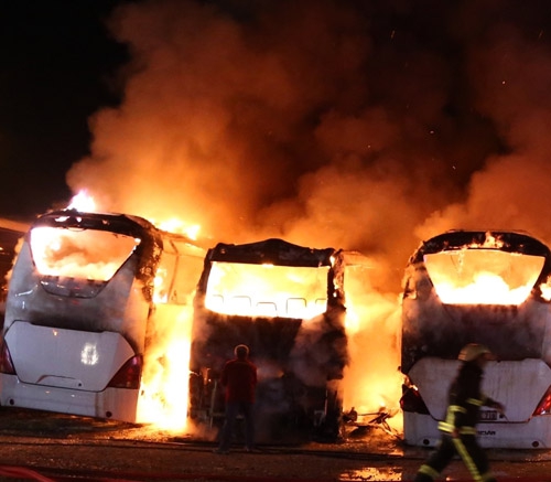 Otobüs ve Motorlu Araç Yangınları